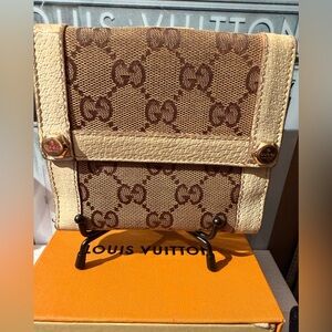 vintage Gucci Bi-fold Wallet